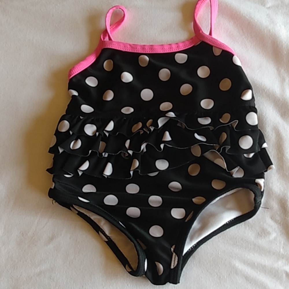 *Carter’s One-Piece Swimsuit‎ – Kids – Pink/Black – Size 18m
